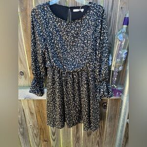 👗Caramel Black and Tan Patterned Dress